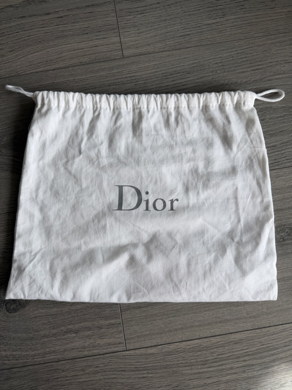 Dior White Cotton Drawstring Pouch /dust bag